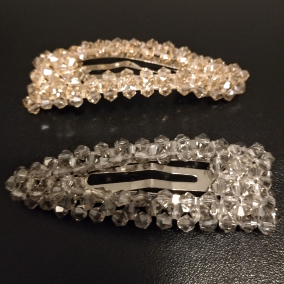 Hair clips - Picture 4 of 12